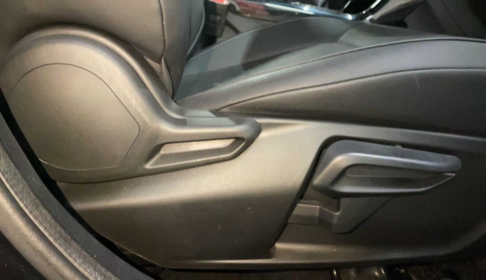 2021 Tata NEXON XZ PLUS (O) DIESEL DARK EDITION, Diesel, Manual, 16,984 km, Driver Side Adjustment Panel