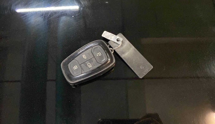 2021 Tata NEXON XZ PLUS (O) DIESEL DARK EDITION, Diesel, Manual, 16,984 km, Key Close Up