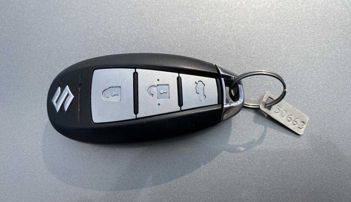 2018 Maruti Ciaz ALPHA DIESEL 1.3, Diesel, Manual, 58,528 km, Key Close Up