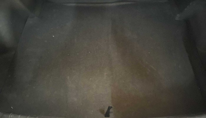 2014 Hyundai Xcent S 1.2, Petrol, Manual, 81,696 km, Boot Inside