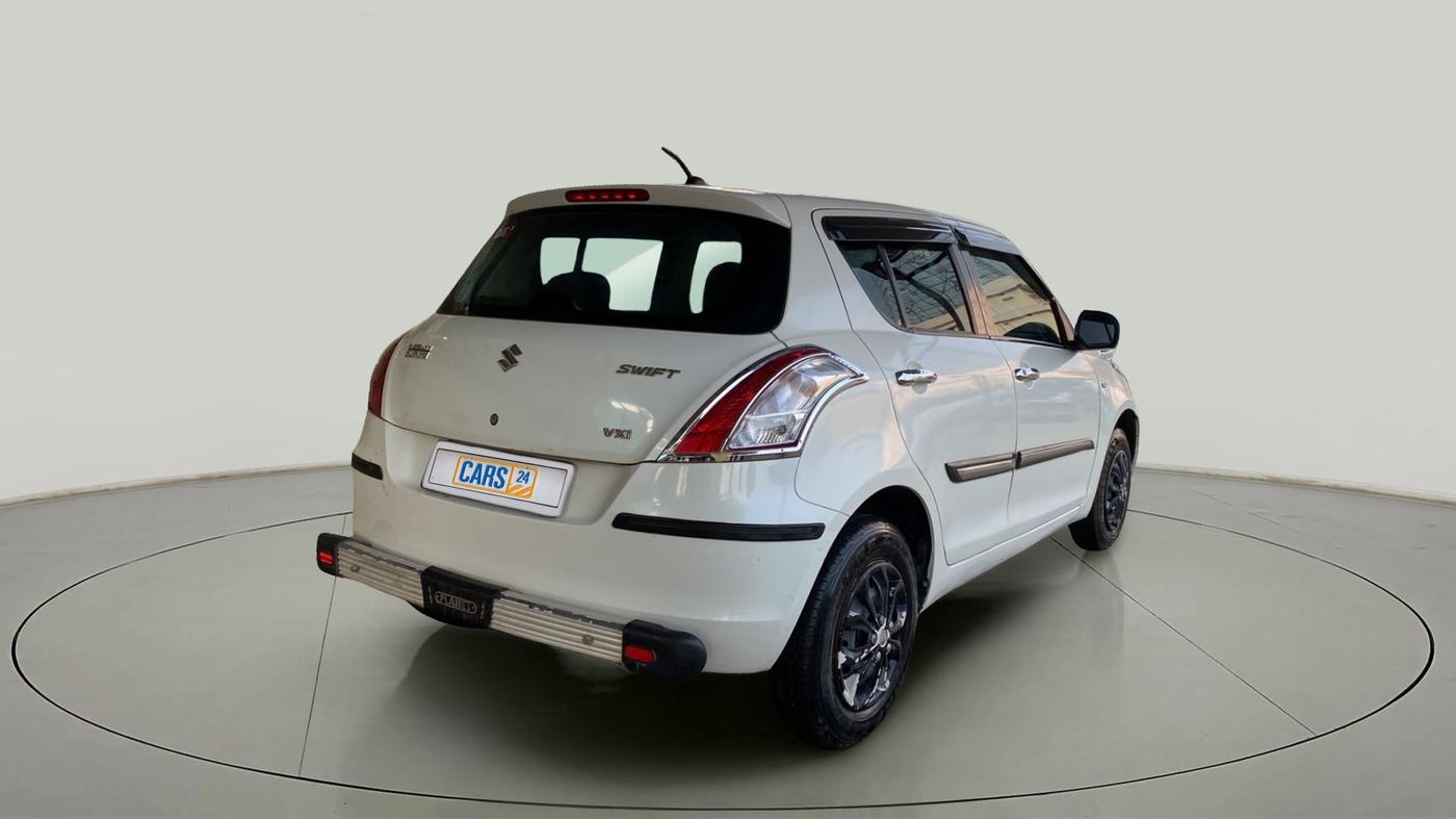 2017 Maruti Swift VXI, Petrol, Manual, 50,320 km, Right Back Diagonal