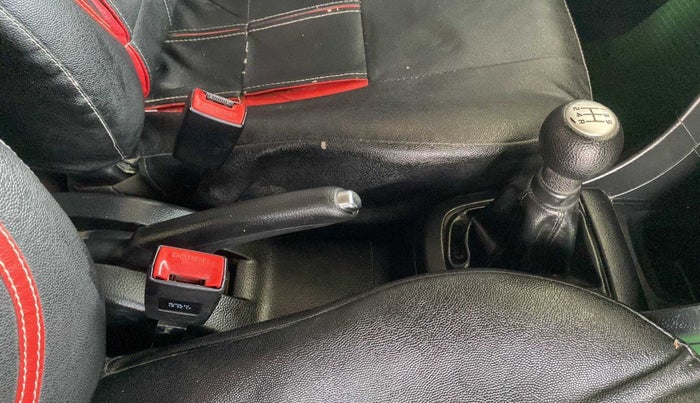 2017 Maruti Swift VXI, Petrol, Manual, 50,320 km, Gear Lever