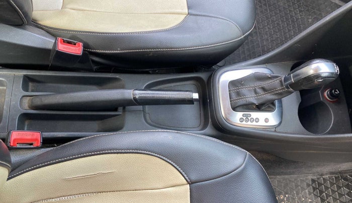 2014 Volkswagen Polo GT TSI AT, Petrol, Automatic, 94,779 km, Gear Lever