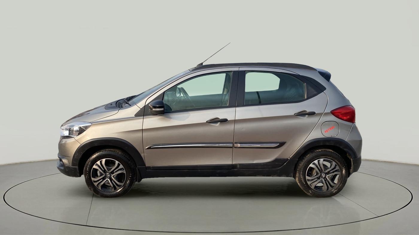 2018 Tata TIAGO NRG PETROL, Petrol, Manual, 68,079 km, Left Side