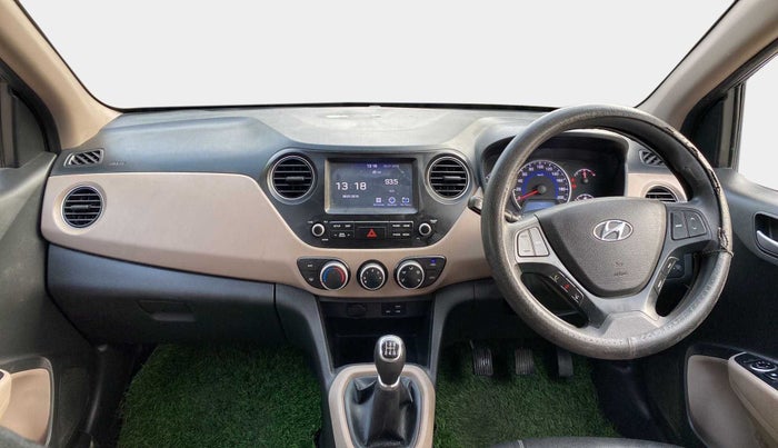 2018 Hyundai Grand i10 SPORTZ 1.2 KAPPA VTVT, Petrol, Manual, 42,188 km, Dashboard