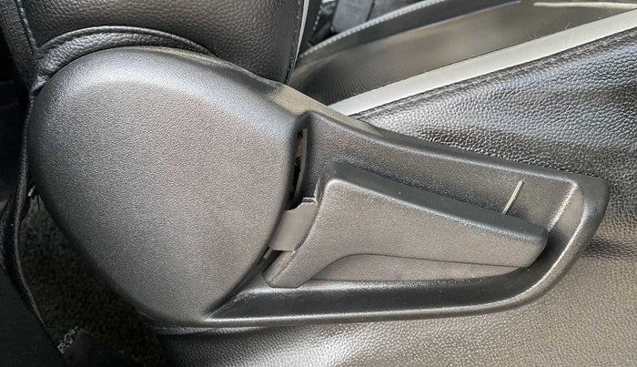 2022 Maruti S PRESSO VXI+, Petrol, Manual, 5,723 km, Driver Side Adjustment Panel