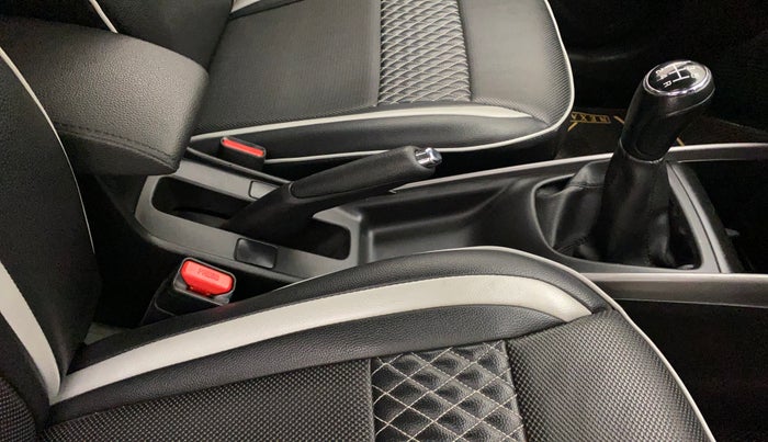 2021 Maruti Baleno ZETA PETROL 1.2, Petrol, Manual, 43,058 km, Gear Lever