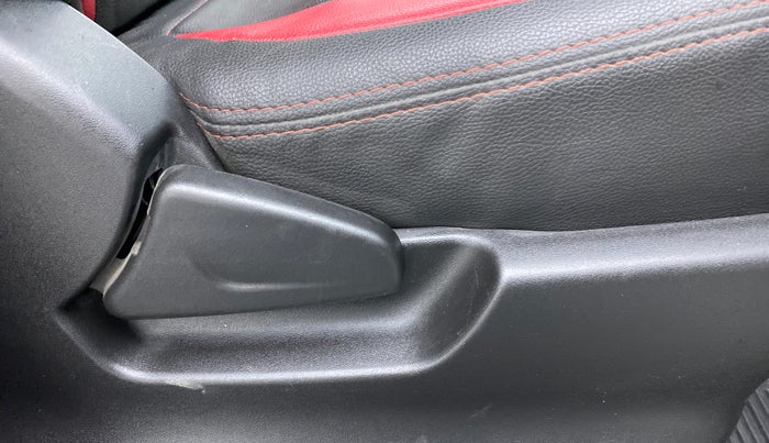 2018 Datsun Redi Go S 1.0 AMT, Petrol, Automatic, 28,455 km, Driver Side Adjustment Panel