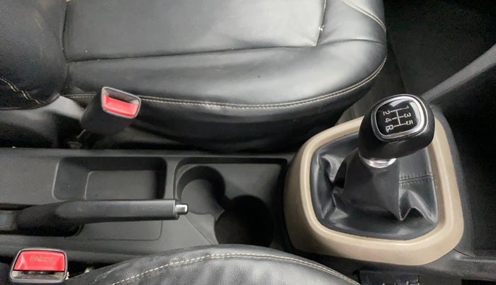 2018 Hyundai Grand i10 SPORTZ 1.2 KAPPA VTVT, Petrol, Manual, 70,617 km, Gear Lever