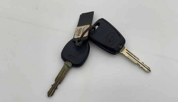 2019 Hyundai Grand i10 MAGNA 1.2 KAPPA VTVT, Petrol, Manual, 80,803 km, Key Close Up