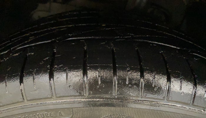 2020 Tata NEXON XZ PLUS PETROL, Petrol, Manual, 38,739 km, Left Front Tyre Tread