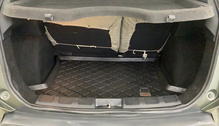 2020 Tata NEXON XZ PLUS PETROL, Petrol, Manual, 38,739 km, Boot Inside