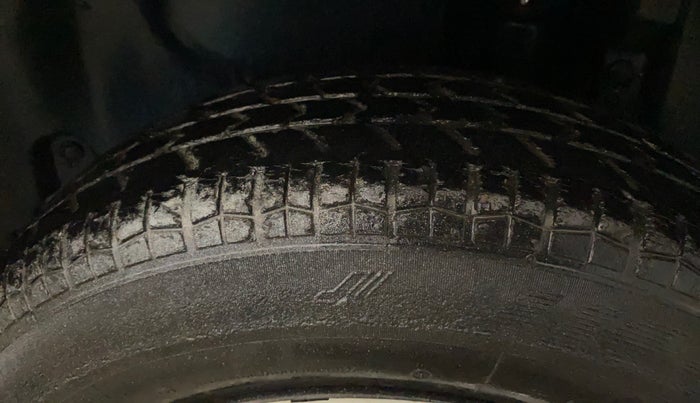 2014 Maruti Swift Dzire VXI, Petrol, Manual, 40,494 km, Left Rear Tyre Tread