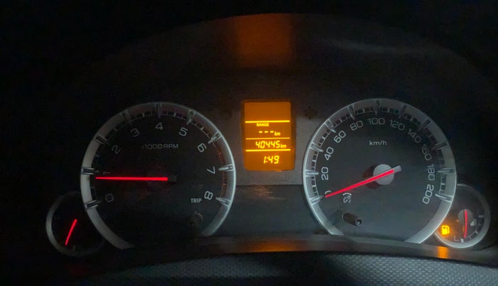 2014 Maruti Swift Dzire VXI, Petrol, Manual, 40,494 km, Odometer Image