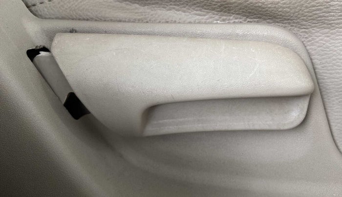 2014 Maruti Ertiga VXI ANNIVARSARY EDITION, Petrol, Manual, 84,155 km, Driver Side Adjustment Panel