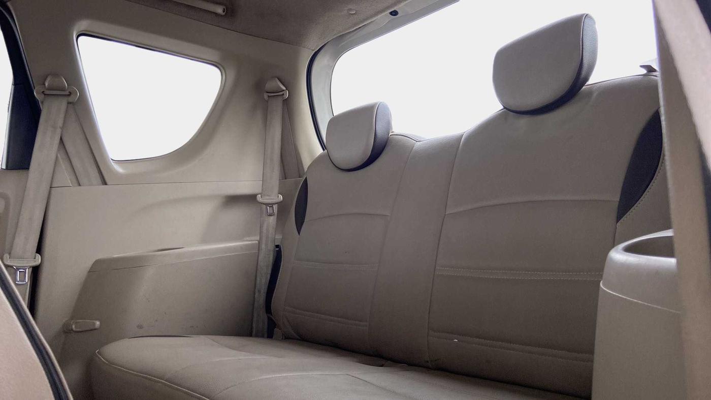2014 Maruti Ertiga VXI ANNIVARSARY EDITION, Petrol, Manual, 84,155 km, Third Seat Row ( optional )