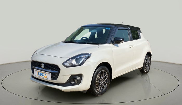 2022 Maruti Swift ZXI PLUS AMT DUAL TONE, Petrol, Automatic, 26,004 km, Left Front Diagonal