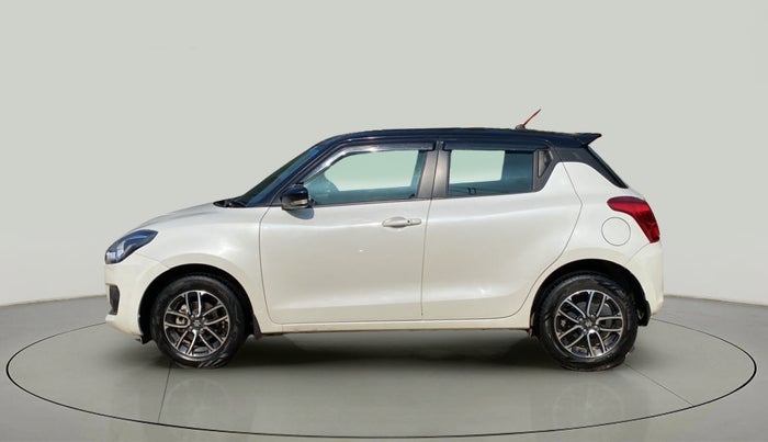 2022 Maruti Swift ZXI PLUS AMT DUAL TONE, Petrol, Automatic, 26,004 km, Left Side