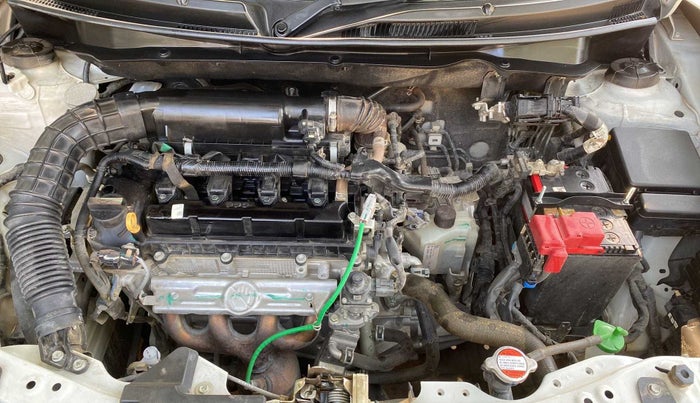 2022 Maruti Swift ZXI PLUS AMT DUAL TONE, Petrol, Automatic, 26,004 km, Open Bonet