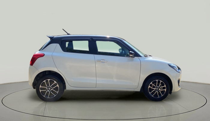 2022 Maruti Swift ZXI PLUS AMT DUAL TONE, Petrol, Automatic, 26,004 km, Right Side View