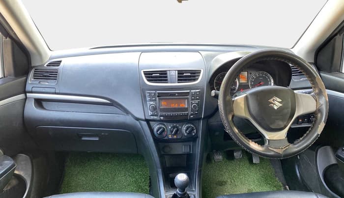 2017 Maruti Swift VDI, Diesel, Manual, 93,735 km, Dashboard