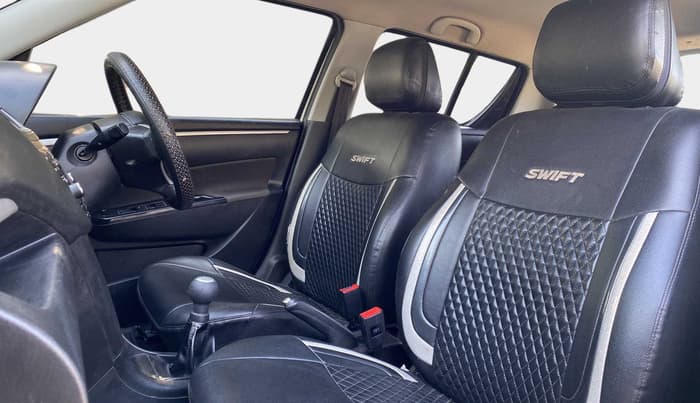 2017 Maruti Swift VDI, Diesel, Manual, 93,735 km, Right Side Front Door Cabin