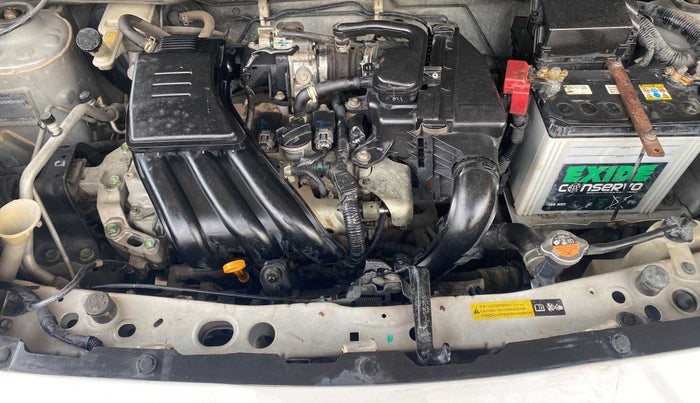 2014 Nissan Micra Active XV, Petrol, Manual, 60,839 km, Open Bonet