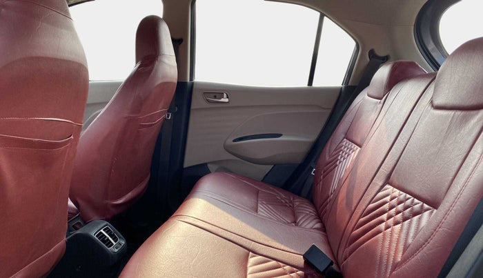 2019 Hyundai NEW SANTRO SPORTZ AMT, CNG, Automatic, 10,829 km, Right Side Rear Door Cabin