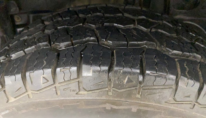 2018 Renault Duster 110 PS RXZ 4X4 MT DIESEL, Diesel, Manual, 73,252 km, Left Rear Tyre Tread