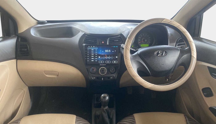 2017 Hyundai Eon ERA +, Petrol, Manual, 62,599 km, Dashboard