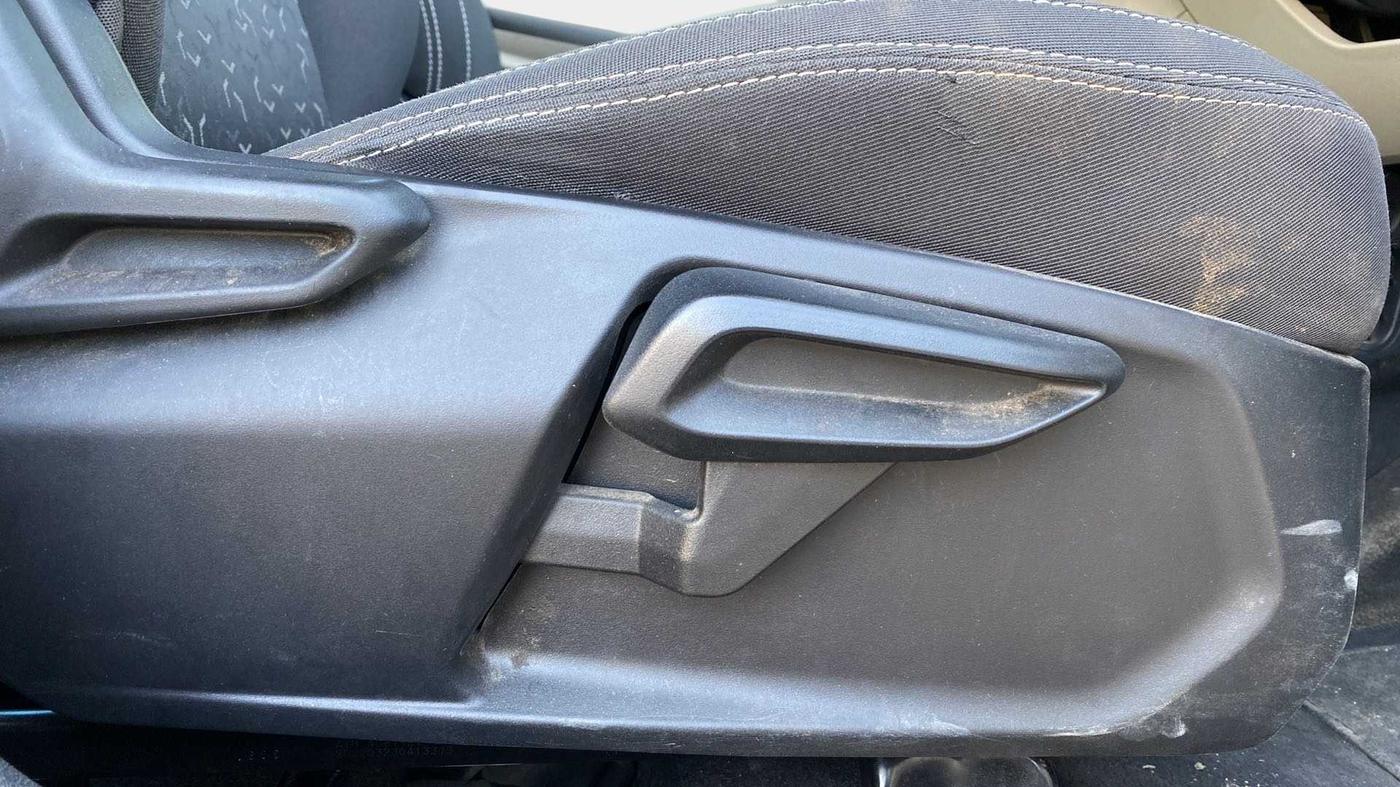 2022 Tata Tiago XZ PLUS CNG, CNG, Manual, 20,970 km, Driver Side Adjustment Panel