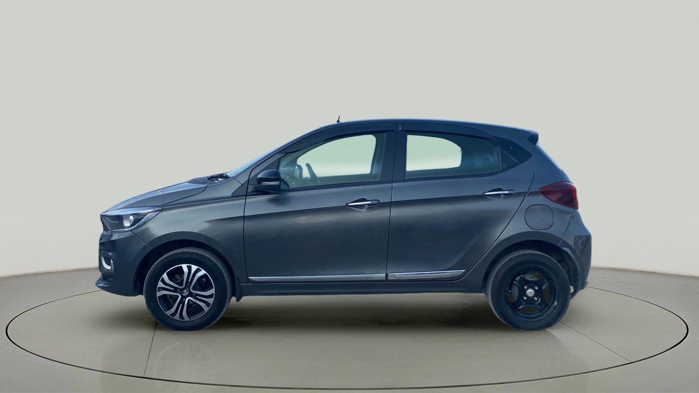 2022 Tata Tiago XZ PLUS CNG, CNG, Manual, 20,970 km, Left Side