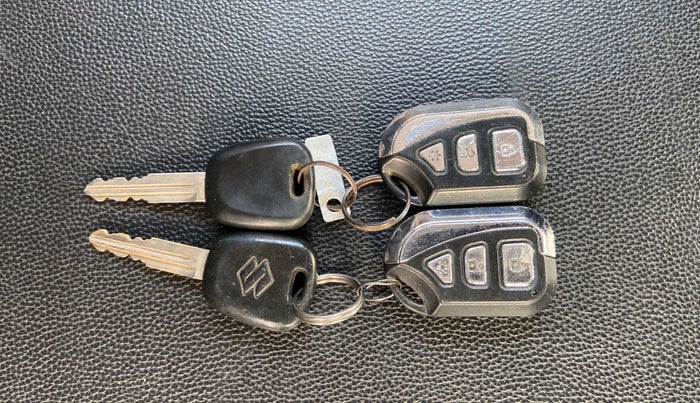 2016 Maruti Alto 800 LXI, Petrol, Manual, 51,831 km, Key Close Up