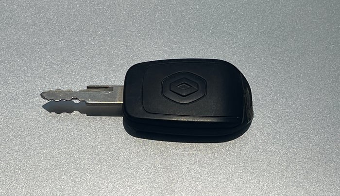 2019 Renault Kwid RXL, Petrol, Manual, 77,255 km, Key Close Up