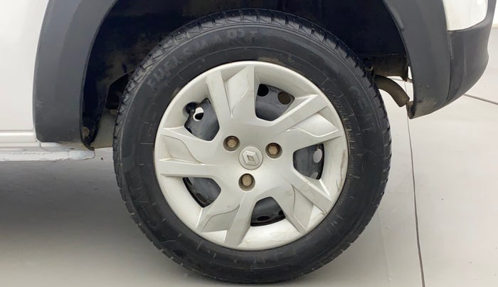 2021 Renault Kwid RXT 0.8, Petrol, Manual, 35,136 km, Left Rear Wheel