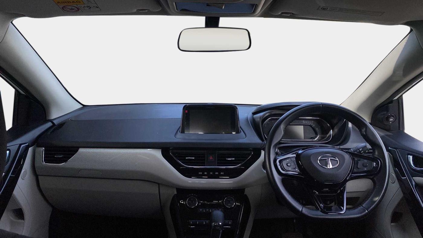 2021 Tata NEXON XZA PLUS (O) PETROL, Petrol, Automatic, 13,120 km, Dashboard