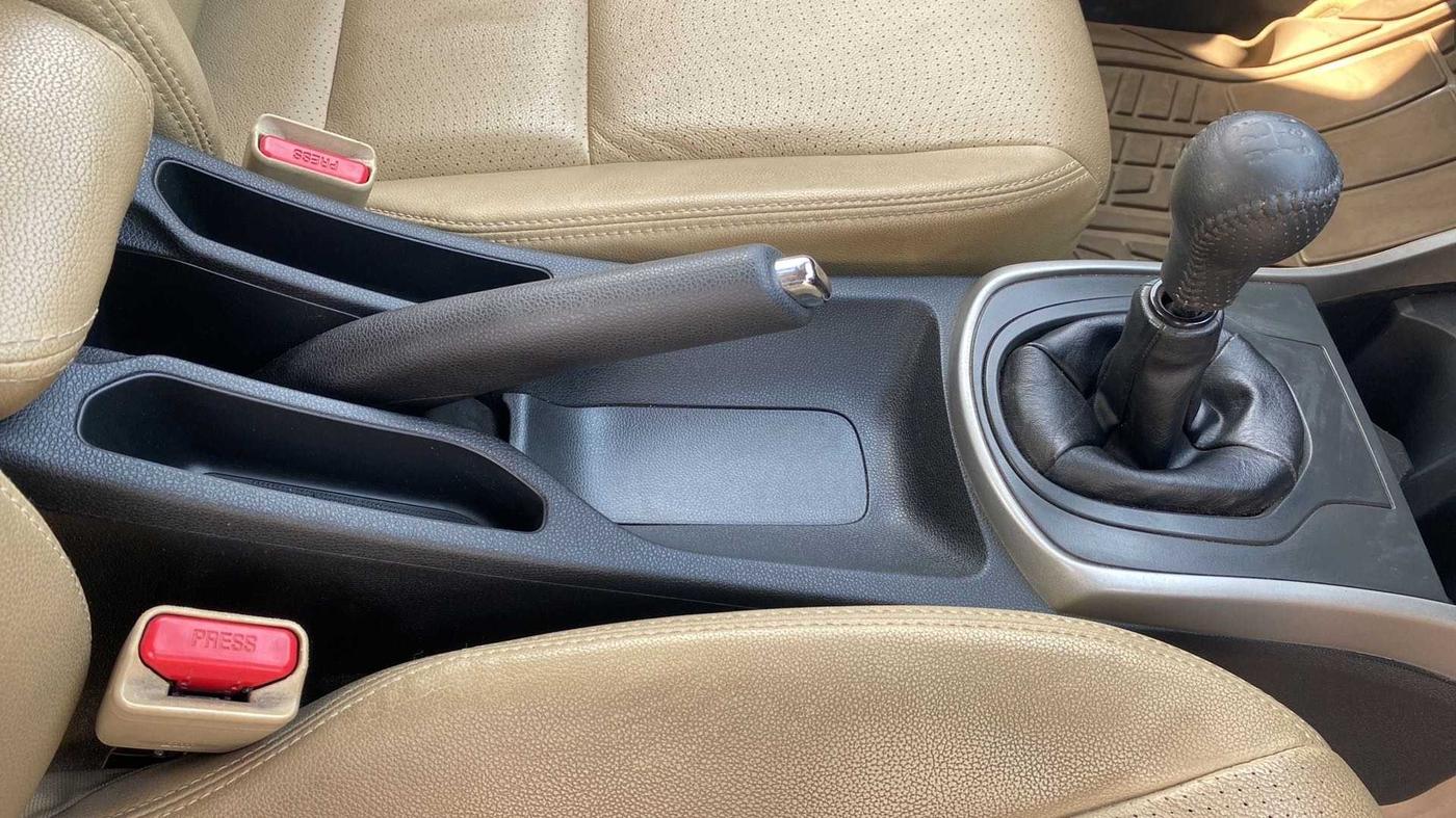 2019 Honda City 1.5L I-VTEC ZX, Petrol, Manual, 20,845 km, Gear Lever