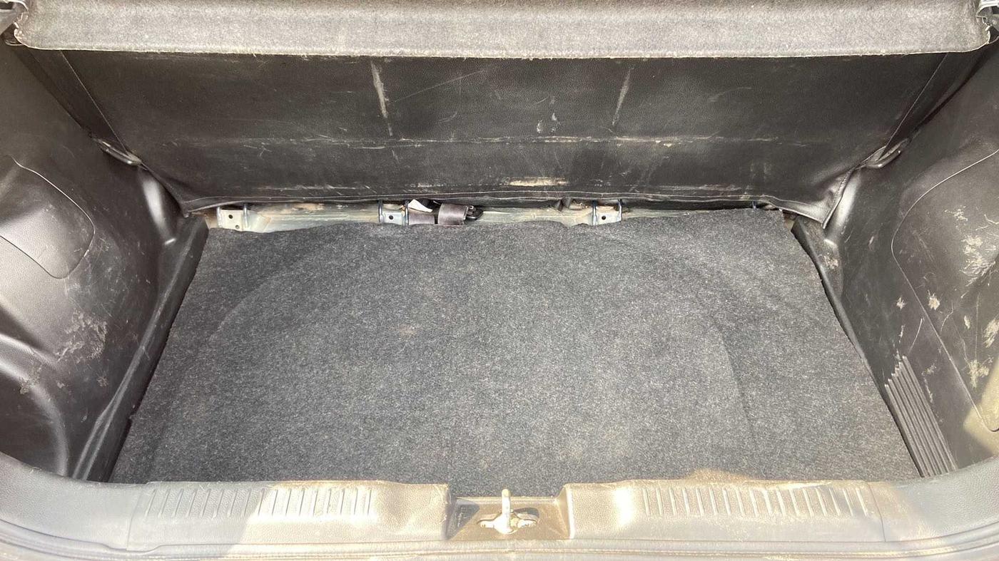 2019 Maruti Swift VXI AMT, Petrol, Automatic, 66,495 km, Boot Inside