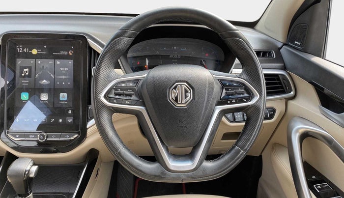 2021 MG HECTOR SHARP 1.5 DCT PETROL, Petrol, Automatic, 31,495 km, Steering Wheel Close Up