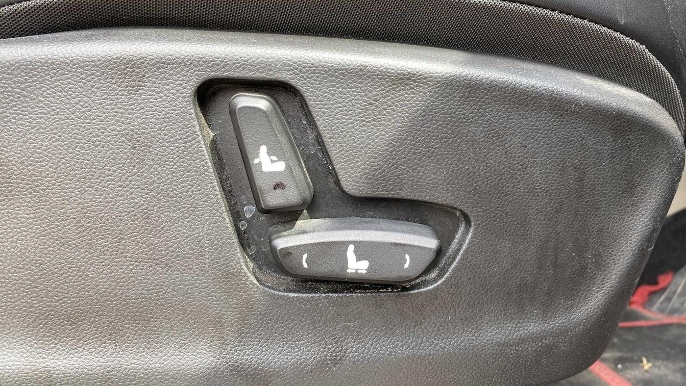 2021 MG HECTOR SHARP 1.5 DCT PETROL, Petrol, Automatic, 31,495 km, Driver Side Adjustment Panel