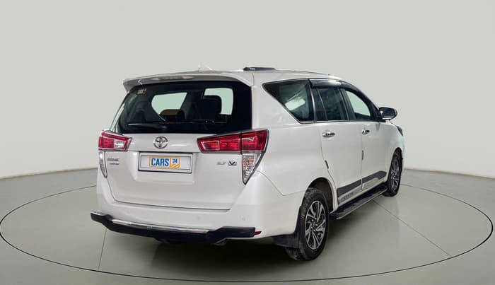 2022 Toyota Innova Crysta 2.7 VX 7 STR, Petrol, Manual, 19,682 km, Right Back Diagonal