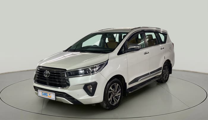 2022 Toyota Innova Crysta 2.7 VX 7 STR, Petrol, Manual, 19,682 km, Left Front Diagonal