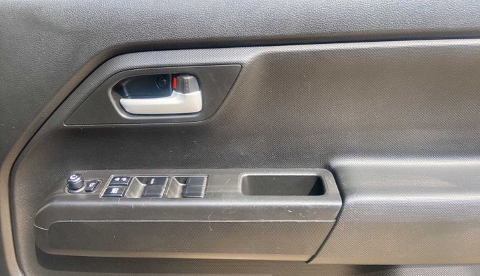 2021 Maruti New Wagon-R ZXI 1.2 AMT, Petrol, Automatic, 7,101 km, Driver Side Door Panels Control