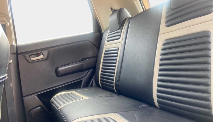 2021 Maruti New Wagon-R ZXI 1.2 AMT, Petrol, Automatic, 7,101 km, Right Side Rear Door Cabin