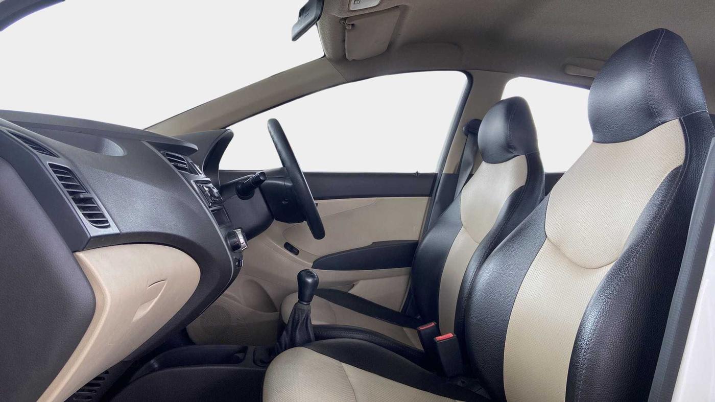 2015 Hyundai Eon ERA +, Petrol, Manual, 61,368 km, Right Side Front Door Cabin