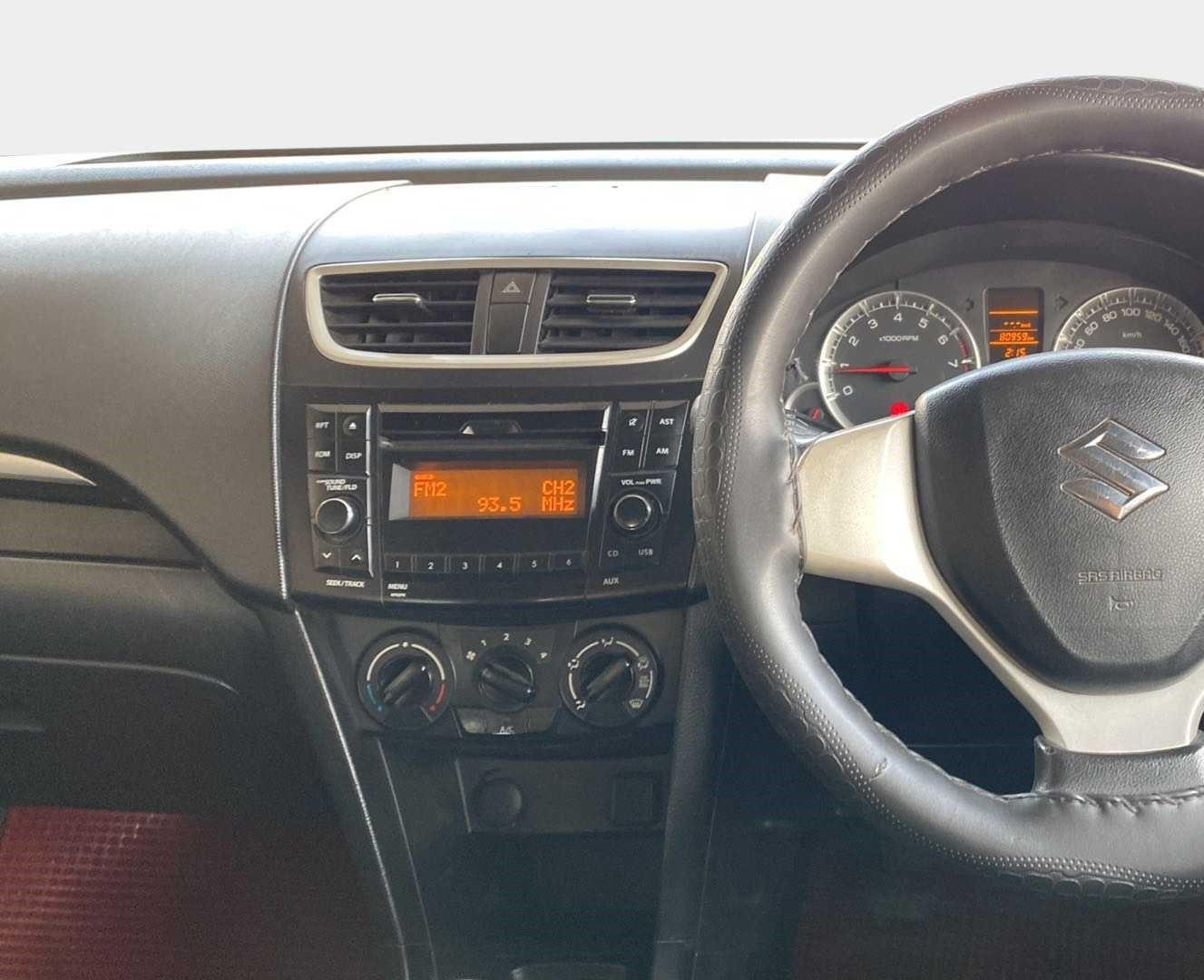 2017 Maruti Swift VXI, Petrol, Manual, 80,958 km, Air Conditioner