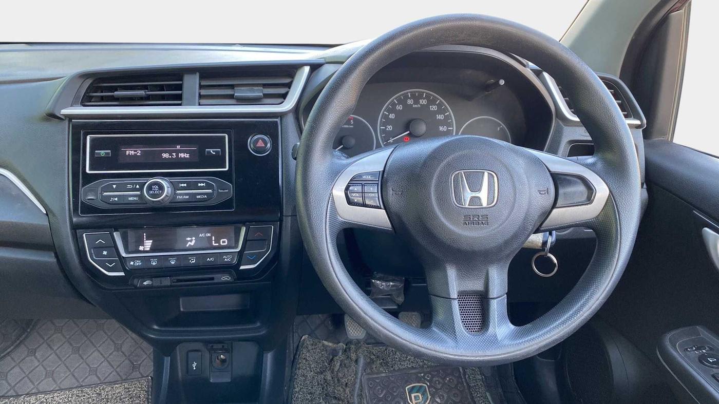 2019 Honda BR-V 1.5L I- DTEC S, Diesel, Manual, 93,151 km, Steering Wheel Close Up