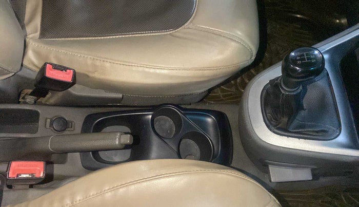 2011 Hyundai i10 MAGNA 1.2, Petrol, Manual, 86,421 km, Gear Lever