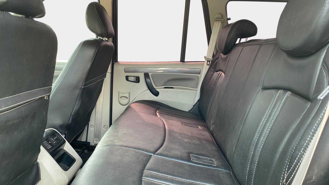 2022 Mahindra Scorpio S5, Diesel, Manual, 20,133 km, Right Side Rear Door Cabin