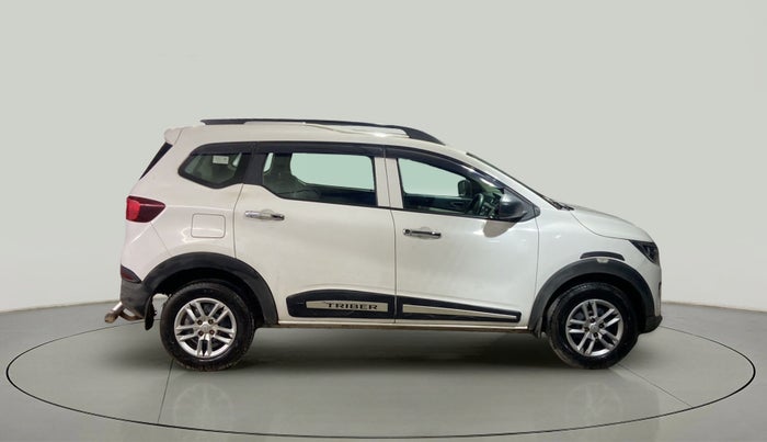 2022 Renault TRIBER RXL MT, Petrol, Manual, 17,791 km, Right Side View